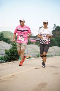 BIB: 4067, 0808
                            <button type="button" onclick="openModal(18895478)" class="btn btn-primary btn-sm float-right btn-popup" data-toggle="modal" data-target=".modal-high-quality">
                        <i class="fas fa-shopping-cart"></i> Add to Cart
                    </button>
                                            <button type="button" onclick="isThisMe(18895478, true)" class="btn btn-success btn-sm float-right btn-popup btn-isme hidden" data-toggle="tooltip" data-placement="bottom" title="นี่คือรูปของคุณใช่ไหม คลิกที่นี่เพื่อเอาเข้าอัลบั้ม">
                        <i class="fas fa-plus"></i> Add to album
                    </button>
                    <button type="button" onclick="isThisMe(18895478, false)" class="btn btn-warning btn-sm float-right btn-popup btn-isnotme hidden">
                        <i class="fas fa-ban"></i> Remove from album
                    </button>